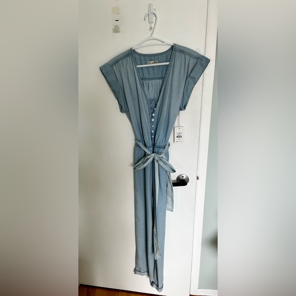 Dex Jumpsuit - Picture 1 of 5